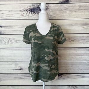 Old Navy Green Camo Print V Neck T-Shirt